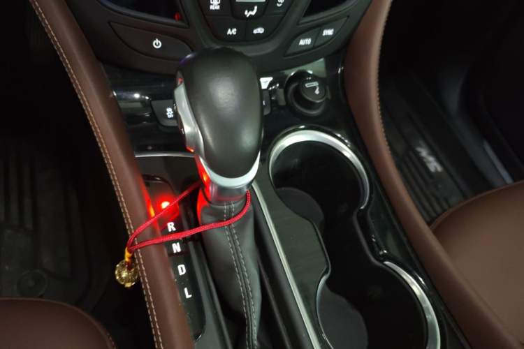 Used Buick Envision 2019 28T 4x4 Elite Version China V Standard Gear Lever