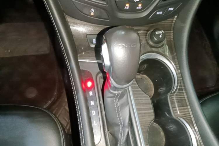 Used Buick Envision 2019 20T Two-Wheel Drive Elite Version China V Standard Gear Lever