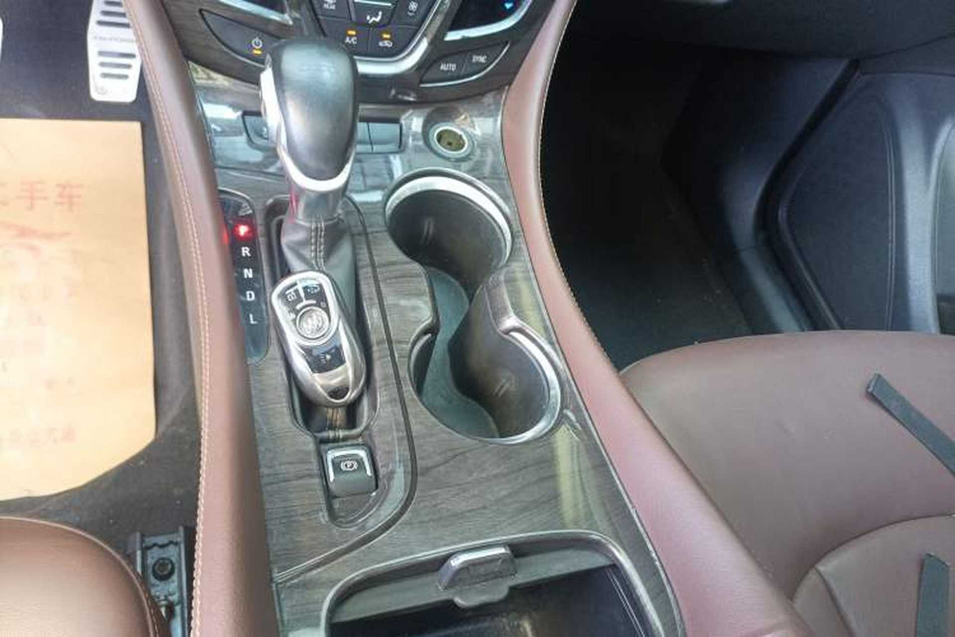 Used Buick Envision 2019 20T Two-Wheel Drive Luxury Version China VI Standard Gear Lever