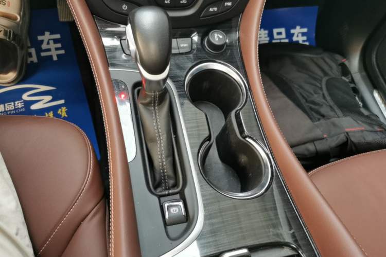 Used Buick Envision 2019 28T Four-Wheel Drive Elite Version China VI Standard Gear Lever
