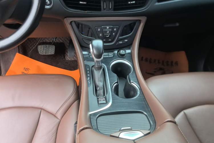 Used Buick Envision 2019 28T Four-Wheel Drive Elite Version China VI Standard Gear Lever