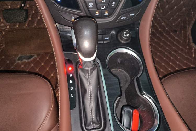 Used Buick Envision 2019 28T Four-Wheel Drive Elite Version China VI Standard Gear Lever