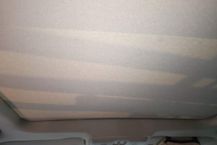 Used Buick Envision 2019 28T Four-Wheel Drive Elite Version China VI Standard Headliner