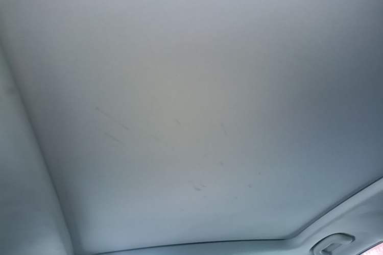 Used Buick Envision 2019 20T Two-Wheel Drive Luxury Version China VI Standard Headliner
