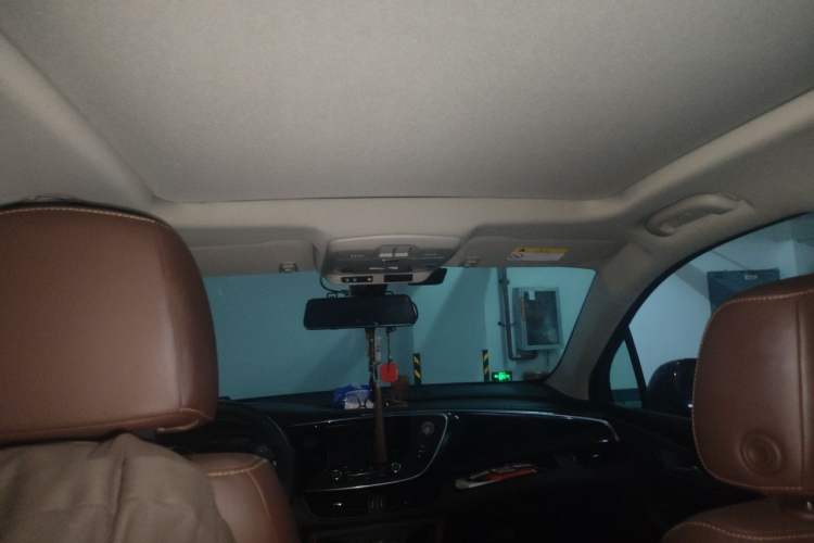 Used Buick Envision 2019 28T Four-Wheel Drive Elite Version China VI Standard Headliner