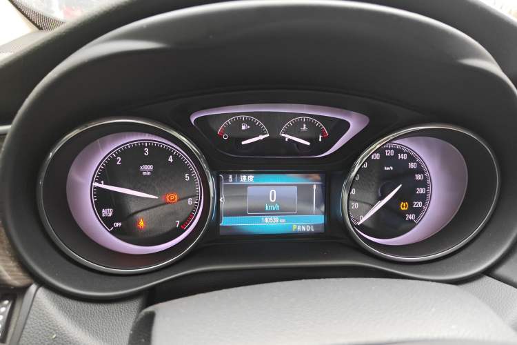 Used Buick Envision 2019 20T Two-Wheel Drive Leading Model China VI Standard Instrument Cluster