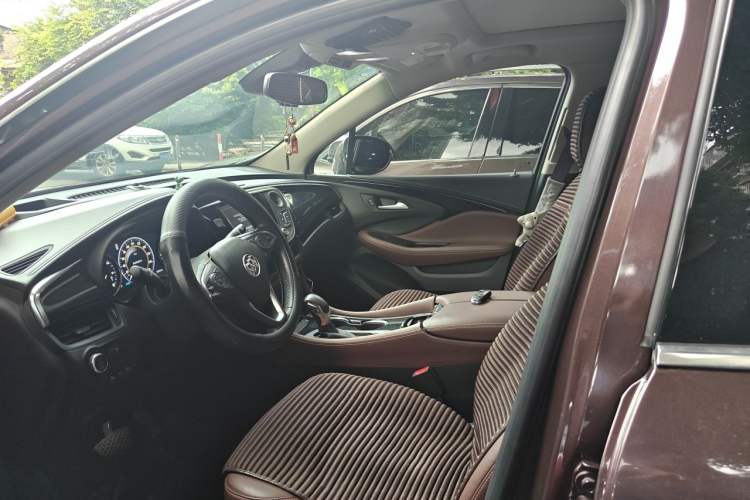 Used Buick Envision 2019 28T 4x4 Luxury Model China VI Standard Left Front Seat