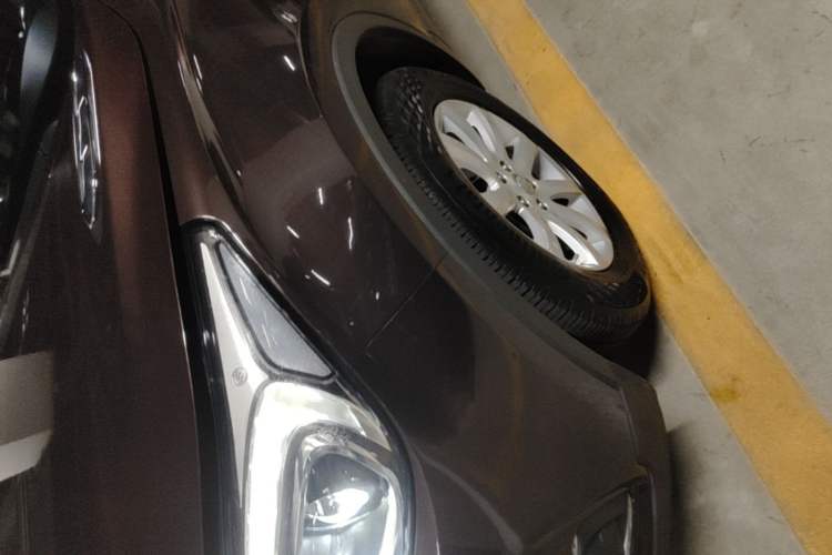 Used Buick Envision 2019 20T Two-Wheel Drive Elite Version China V Standard Left Front Wheel Hub