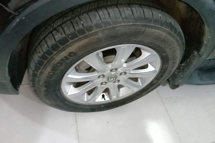 Used Buick Envision 2019 20T Two-Wheel Drive Elite Version China V Standard Left Front Wheel Hub
