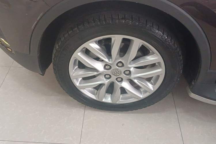 Used Buick Envision 2019 28T Four-Wheel Drive Elite Version China VI Standard Left Front Wheel Hub