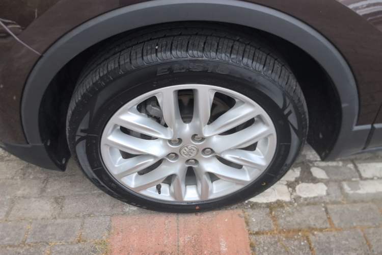 Used Buick Envision 2019 28T Four-Wheel Drive Elite Version China VI Standard Left Front Wheel Hub