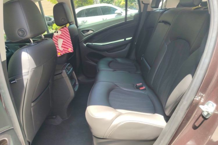 Used Buick Envision 2019 20T Two-Wheel Drive Leading Version China V Standard Left Rear Seat
