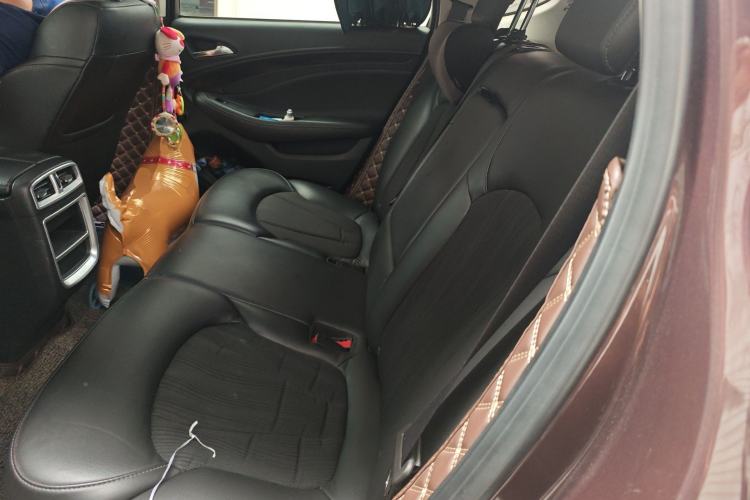 Used Buick Envision 2019 20T Two-Wheel Drive Leading Version China V Standard Left Rear Seat
