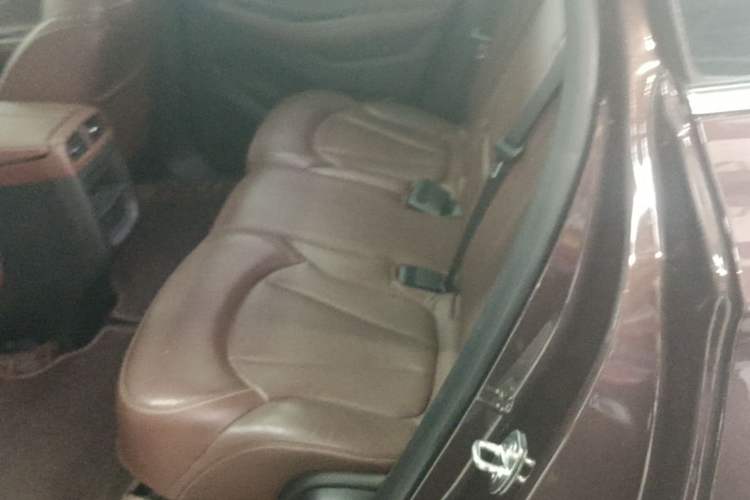 Used Buick Envision 2019 28T Four-Wheel Drive Elite Version China VI Standard Left Rear Seat