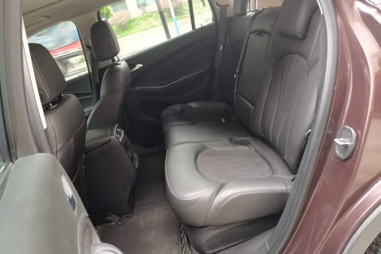 Used Buick Envision 2019 20T Two-Wheel Drive Leading Version China V Standard Left Rear Seat