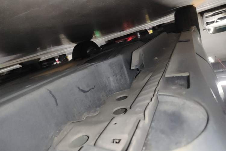Used Buick Envision 2019 20T Two-Wheel Drive Elite Version China V Standard Left Side Sill