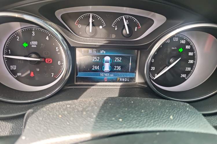 Used Buick Envision 2019 20T Two-Wheel Drive Elite Version China VI Standard Odometer Close Up