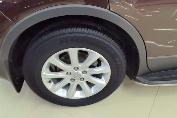 Used Buick Envision 2019 20T Two-Wheel Drive Elite Version China VI Standard Right Rear Wheel Hub
