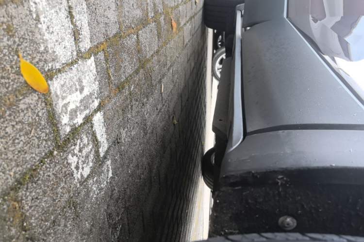 Used Buick Envision 2019 28T Four-Wheel Drive Elite Version China VI Standard Right Side Sill