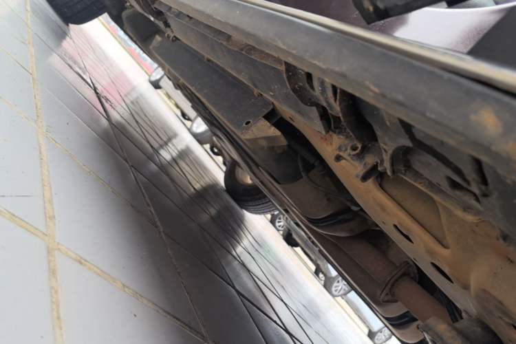 Used Buick Envision 2019 20T Two-Wheel Drive Leading Version China V Standard Right Side Sill
