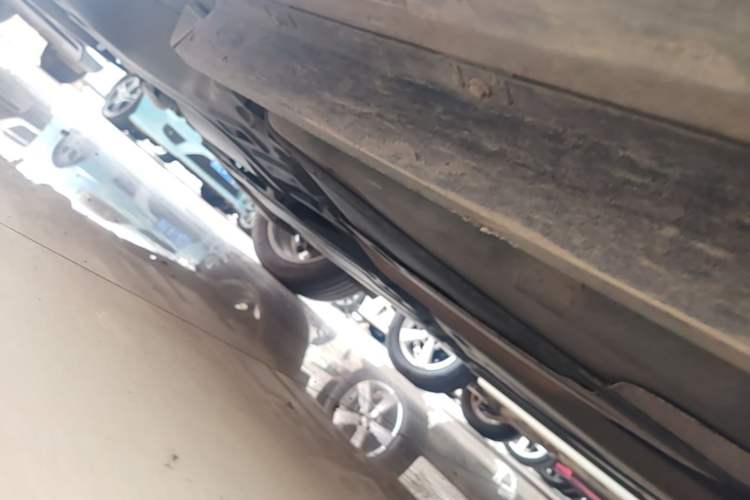 Used Buick Envision 2019 28T Four-Wheel Drive Elite Version China VI Standard Right Side Sill