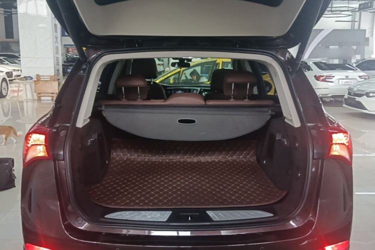 Used Buick Envision 2019 28T Four-Wheel Drive Elite Version China VI Standard Trunk