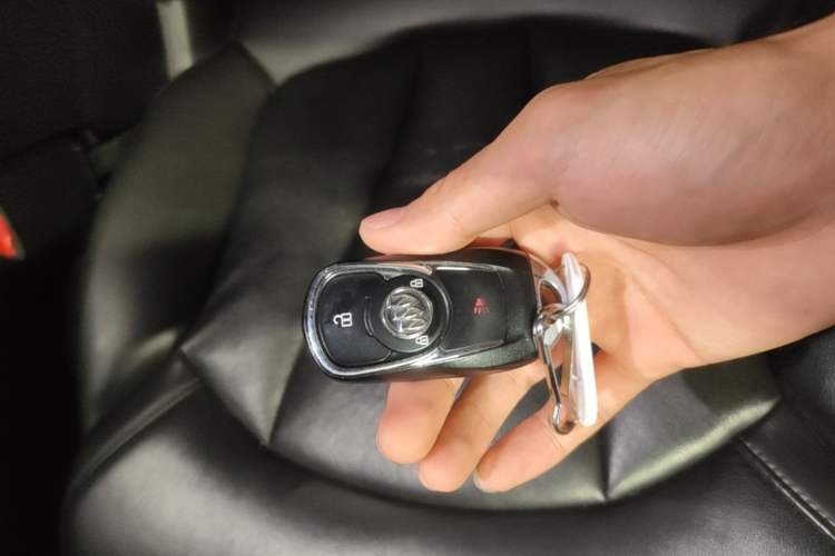 Used Buick Envision 2019 20T Two-Wheel Drive Elite Version China V Standard Vehicle Key