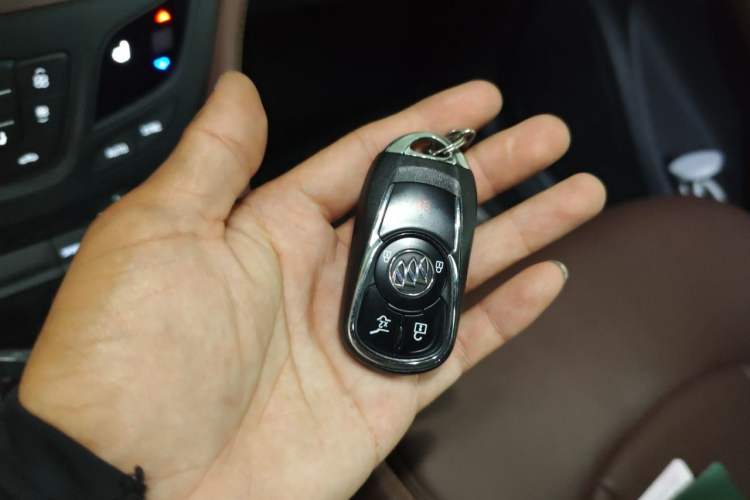 Used Buick Envision 2019 28T 4x4 Elite Version China V Standard Vehicle Key