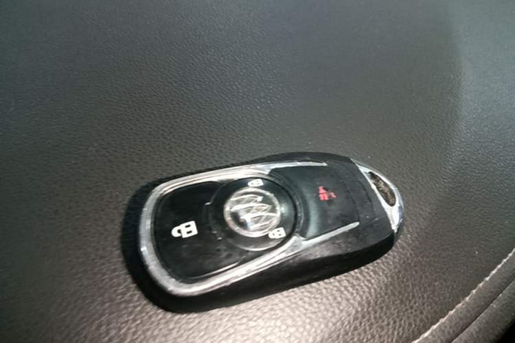 Used Buick Envision 2019 20T Two-Wheel Drive Elite Version China V Standard Vehicle Key