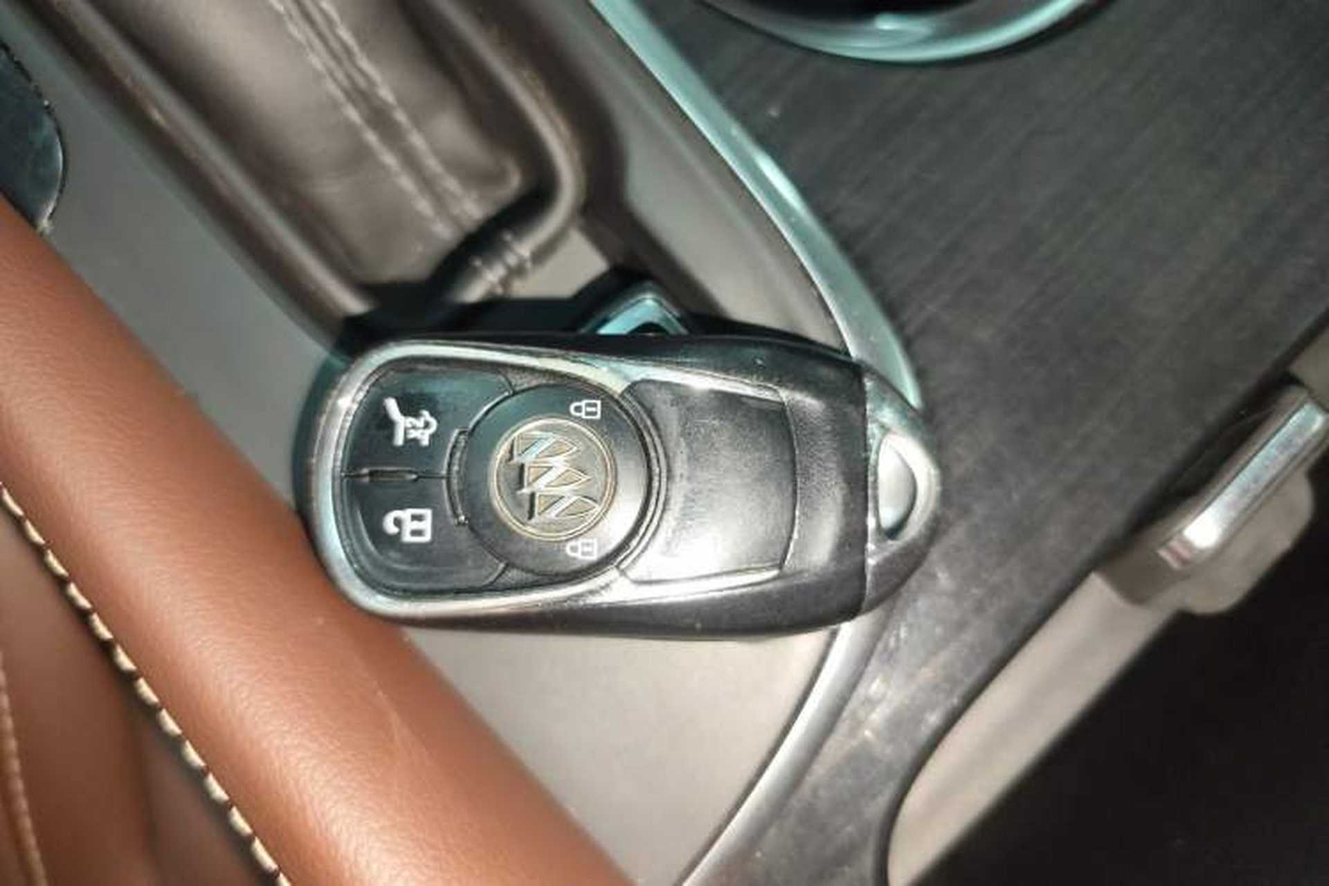 Used Buick Envision 2019 28T 4x4 Elite Version China V Standard Vehicle Key