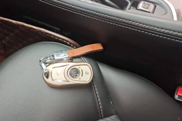 Used Buick Envision 2019 20T Two-Wheel Drive Leading Version China V Standard Vehicle Key