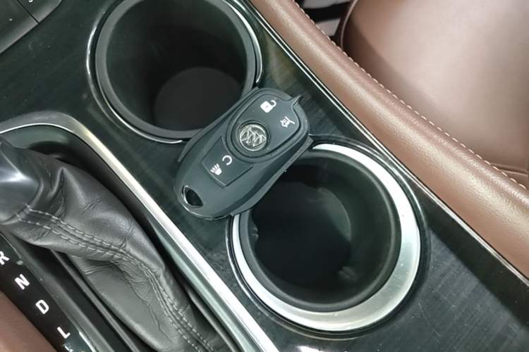 Used Buick Envision 2019 28T Four-Wheel Drive Elite Version China VI Standard Vehicle Key