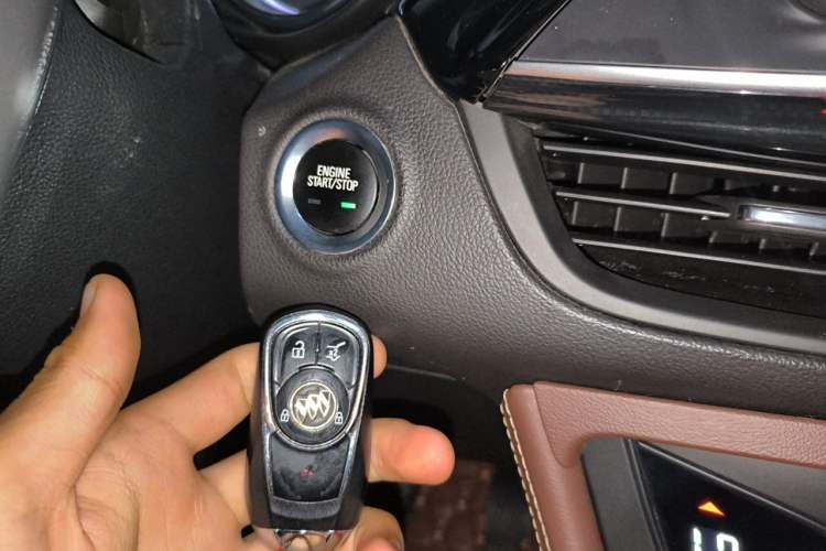 Used Buick Envision 2019 28T Four-Wheel Drive Elite Version China VI Standard Vehicle Key