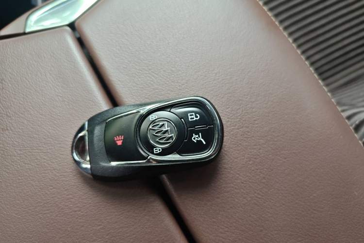 Used Buick Envision 2019 28T 4x4 Luxury Model China VI Standard Vehicle Key