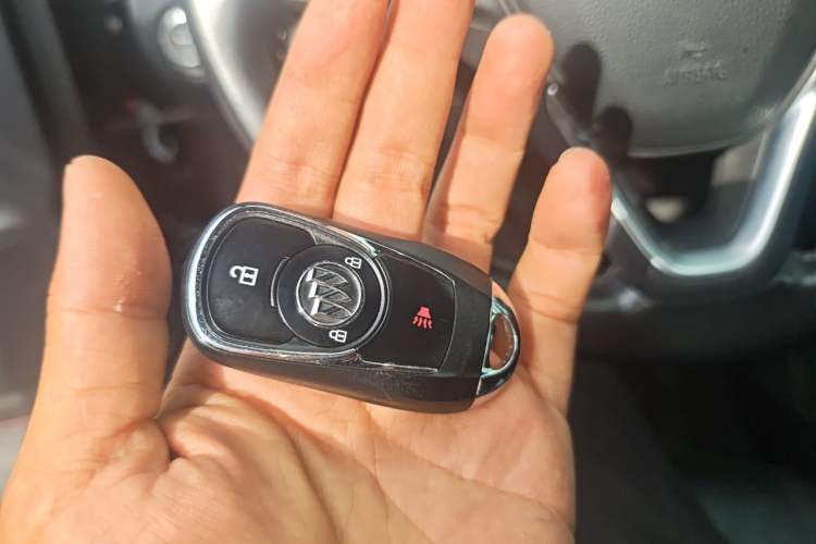 Used Buick Envision 2019 20T Two-Wheel Drive Elite Version China VI Standard Vehicle Key