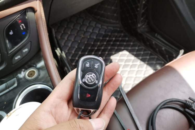 Used Buick Envision 2019 20T Two-Wheel Drive Luxury Version China V Standard Vehicle Key