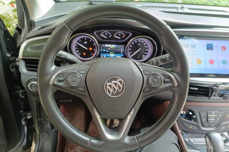 Used Buick Envision 2019 28T 4x4 Elite Version China V Standard Steering Wheel