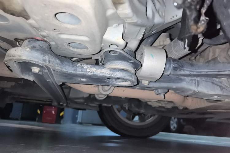 Used Buick Envision 2019 20T Two-Wheel Drive Luxury Version China V Standard Chassis Front Right