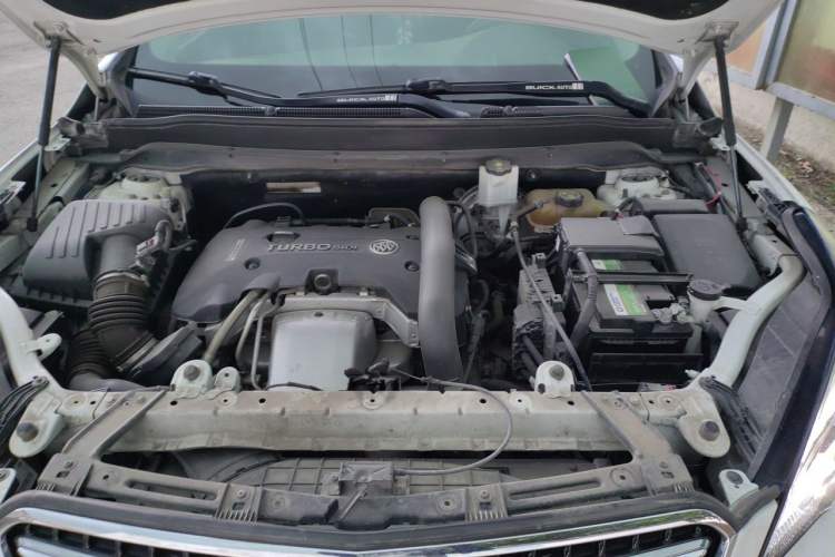 Used Buick Envision 2019 28T Four-Wheel Drive Luxury Version China V Standard Engine Bay