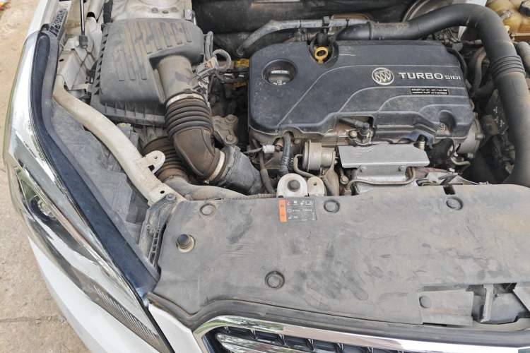 Used Buick Envision 2019 20T Two-Wheel Drive Elite Version China V Standard Engine Bay Right