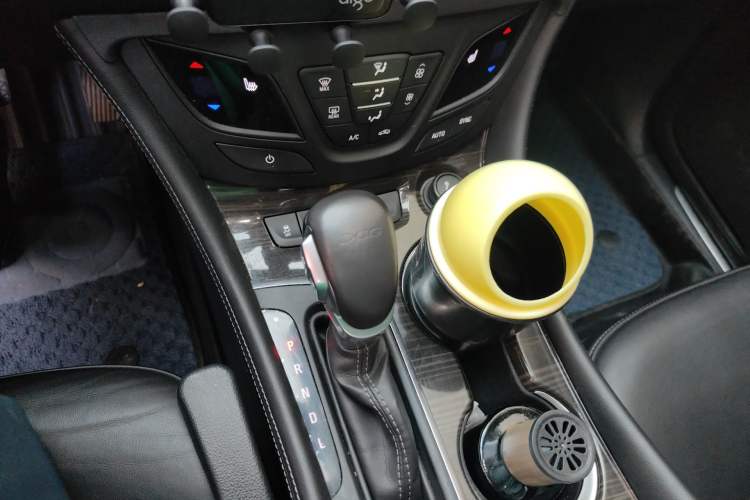 Used Buick Envision 2019 20T Two-Wheel Drive Elite Version China V Standard Gear Lever