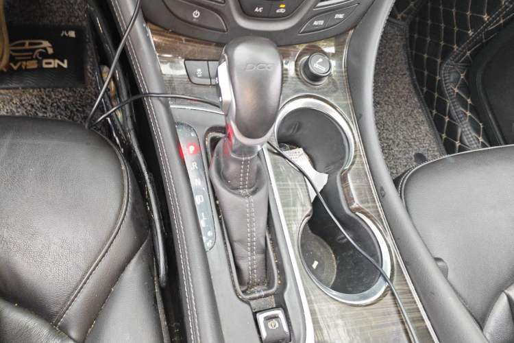 Used Buick Envision 2019 20T Two-Wheel Drive Elite Version China V Standard Gear Lever