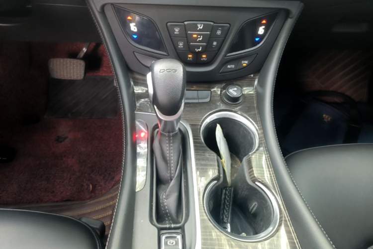 Used Buick Envision 2019 20T Two-Wheel Drive Leading Version China V Standard Gear Lever