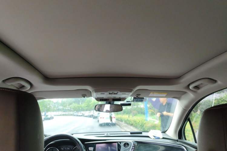 Used Buick Envision 2019 20T Two-Wheel Drive Luxury Version China V Standard Headliner