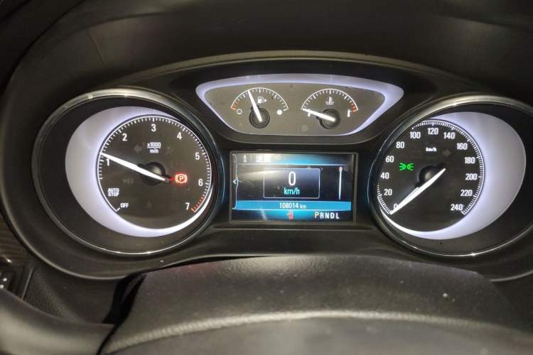 Used Buick Envision 2019 20T Two-Wheel Drive Elite Version China VI Standard Instrument Cluster