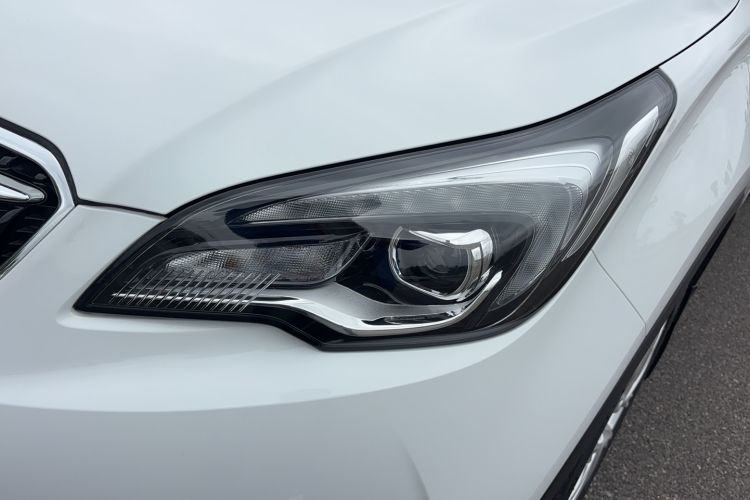Used Buick Envision 2019 28T 4x4 Elite Version China V Standard Left Front Headlight