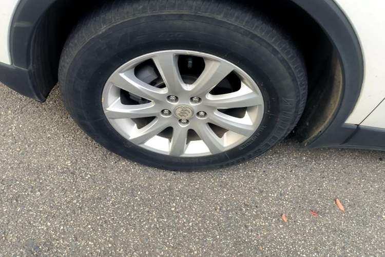 Used Buick Envision 2019 20T Two-Wheel Drive Leading Version China V Standard Left Front Wheel Hub