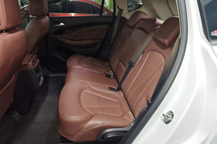 Used Buick Envision 2019 28T 4x4 Elite Version China V Standard Left Rear Seat