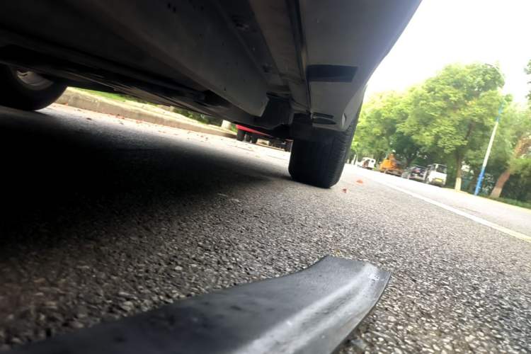 Used Buick Envision 2019 20T Two-Wheel Drive Leading Version China V Standard Left Side Sill