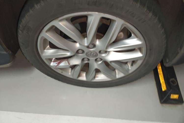 Used Buick Envision 2019 28T Four-Wheel Drive Elite Version China VI Standard Right Front Wheel Hub